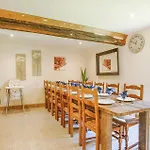 Lovely Home In St Pierre En Auge