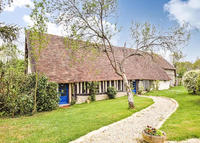 Amazing In St Pierre En Auge Feriehus *