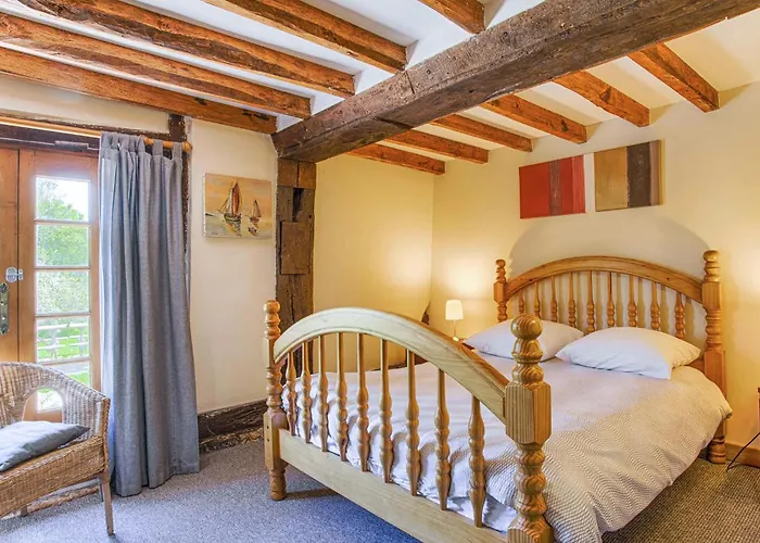 Semesterbostad Amazing In St Pierre En Auge